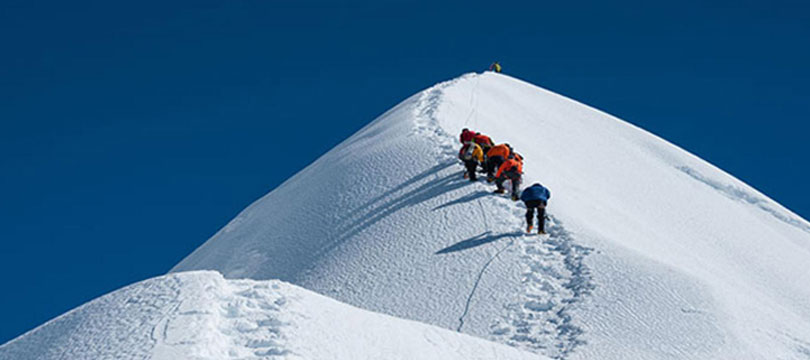 Pisang Peak Climbing