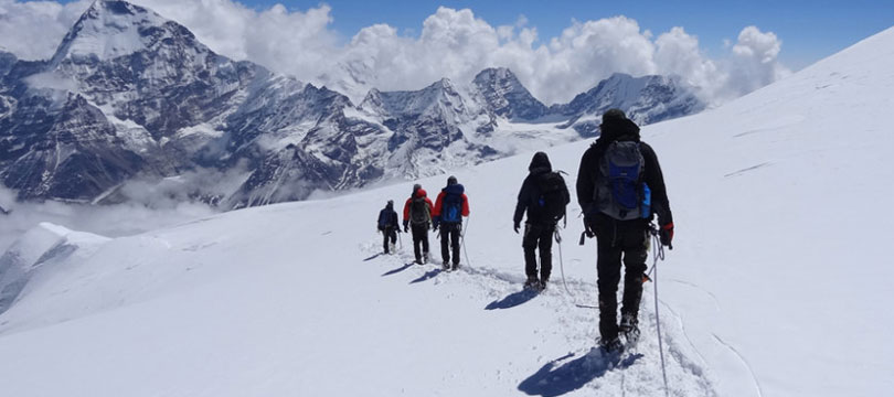 Yala Peak Climbing